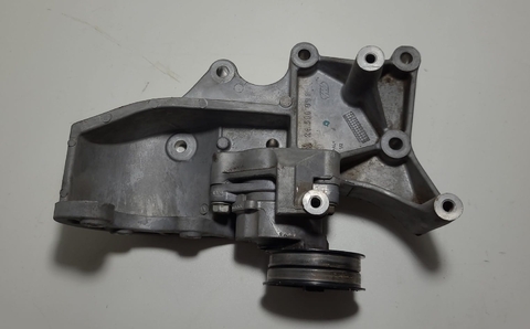 Suporte Compressor Spin 1.8 2013 24580991 Usado Original