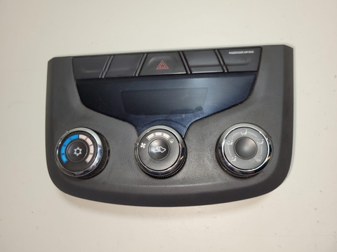 Comando Ar Condicionado Agile Montana 2014/20 Usado Original