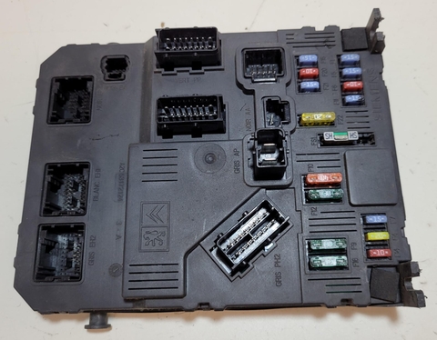 Modulo BSI Peugeot 207 XR 9657999780 Usado Original