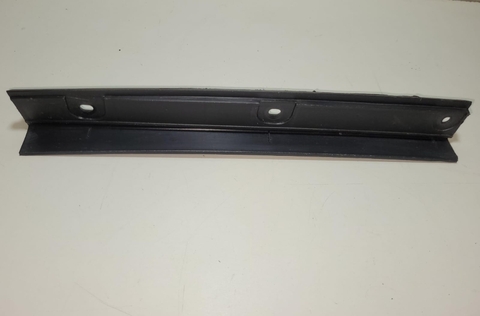 Guia Moldura Teto Lado Direito VW Saveiro 2023 5U7853224