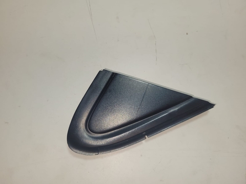 Moldura Externa Retrovisor Lado Direito Polo 2004 6Q0853274