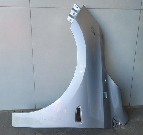 Paralama Lado Esquerdo GM Onix Turbo 2020 a 2024 C/Detalhes