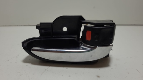 Maçaneta Interna Tras. Lado Direito Etios Sedan 2015 Detalhe