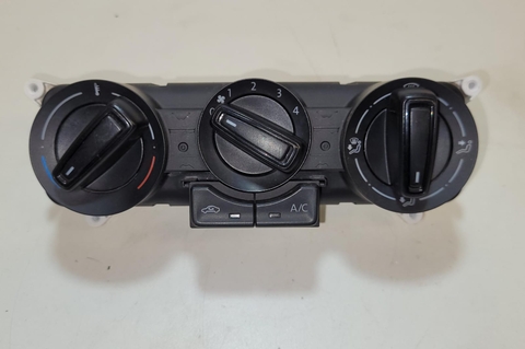 Comando Ar Condicionado Saveiro G8 2023 5U1820045B9B9 Orig