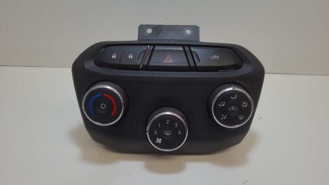 Comando Do Ar Condicionado Gm Onix 2013-2020 Original
