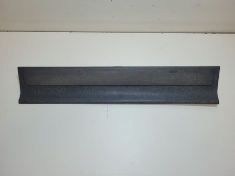 Soleira Porta Tras. Lado Esquerdo Grafite S10 2011 93225180