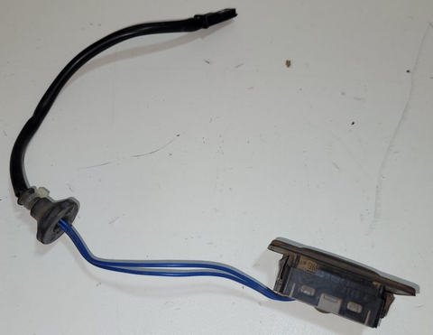 Botão Abertura Tampa Traseira Spin 2013/18 52027044 Original