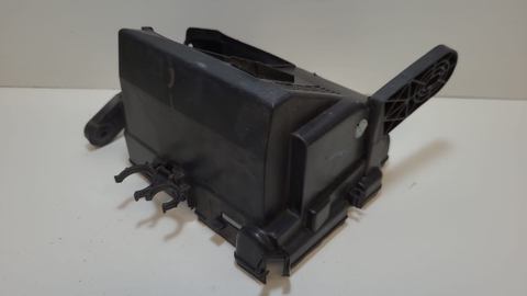 Suporte Caixa Fusível Peugeot 206 9647804580