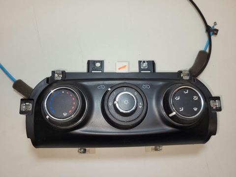 Comando Ar Condicionado Fiat Argo 2021 BX1464311550