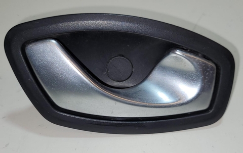Maçaneta Interna Traseira Direita Fluence 2011/15 82672001R