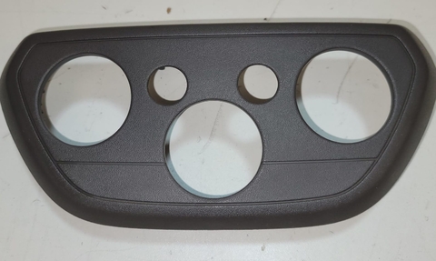 Moldura Comando Ar Spin 2013 94771968 Usado Original