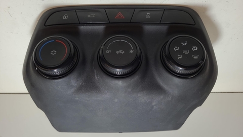 Moldura Com Comando de Ar Onix Sedan 2020 26300329 Orig.