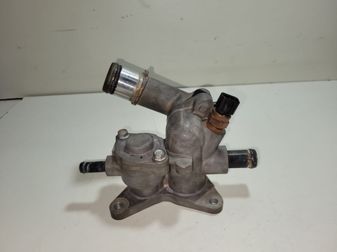 Carcaça Válvula Termostática Hyundai Hb20 2020 1.0 Turbo