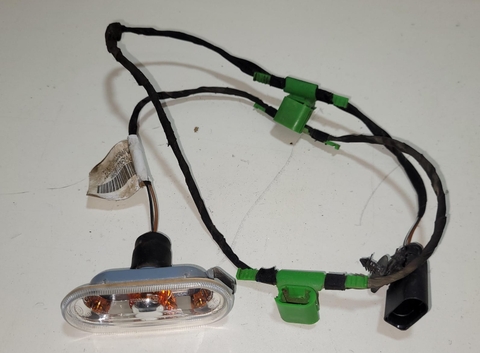 Chicote Elétrico Paralama C/Pisca Amarok 2.0 2015 2H0971273D