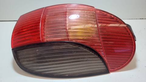 Lanterna Lado Direito Peugeot 306 1999 Com Detalhes 45228
