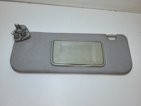 Quebra Sol Lado Esquerdo Toyota Coralla/Fielder 2005