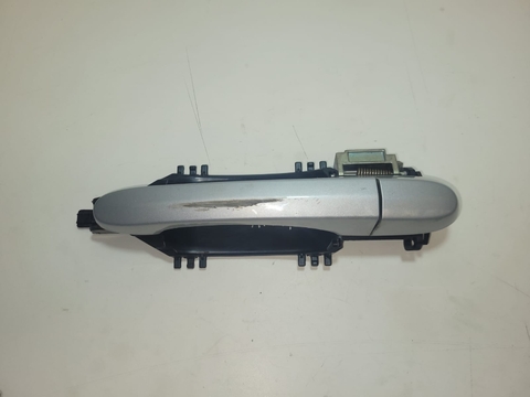 Maçaneta Externa Tras. Lado Esquerdo Argo 2021 Com Detalhe