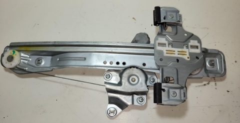 Máquina Vidro Traseira Direita Cobalt 2015 98820VV020