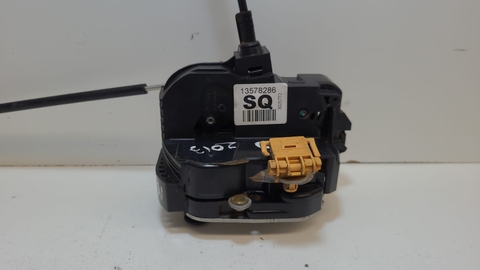 Fechadura Manual Dianteira Direita Montana 2013 13578286