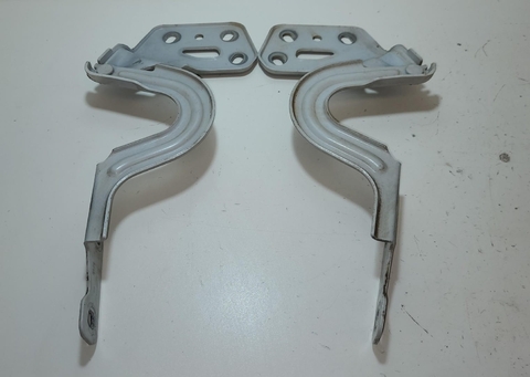 Par Dobradiça Capô GM Montana 2011/15 94705365 Usado Orig.