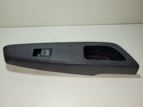 Comando Vidro Elétrico Dianteiro Direito Toyota Etios 13/17