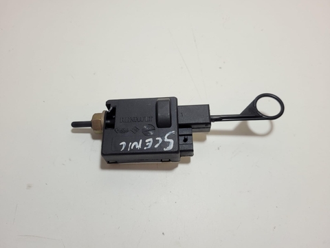 Trava Elétrica Portinhola Scenic 2004 7700420164