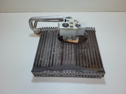 Evaporador Ar Condicionado Saveiro G7 1.6 16V 670969T