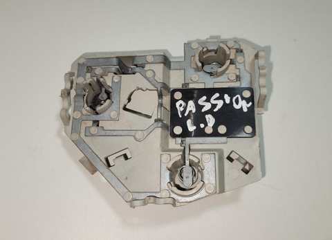 Soquete Lanterna Lado Direito Peugeot Passion 207 0461900