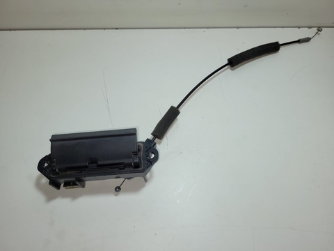 Maçaneta Tampa Traseira Toyota Fielder 2005