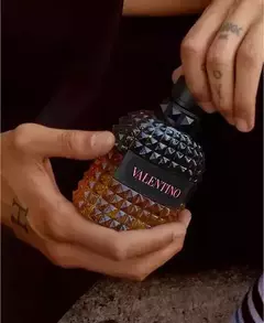 Valentino Uomo Born in Roma Coral Fantasy Eau de Toilette - loja online