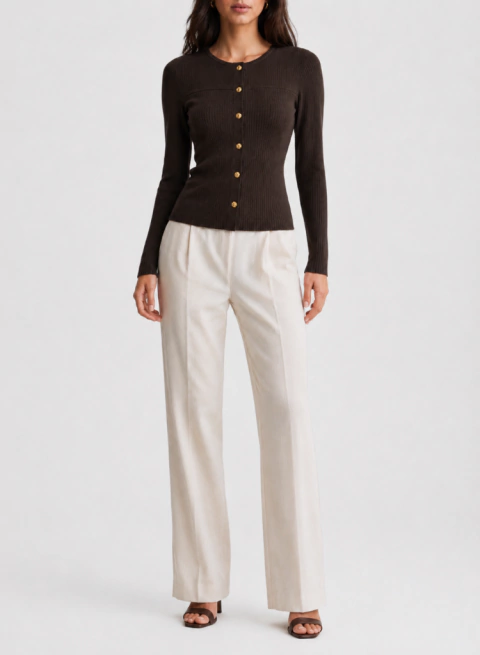 Cardigan Feminino Canelado Marrom com Botões Dourados - comprar online
