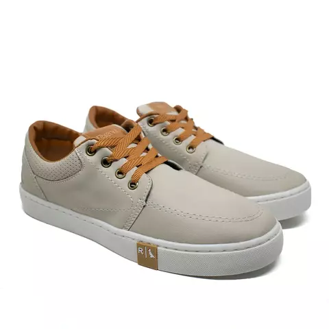 Tênis Masculino Reserva Liso: Estilo e Conforto Diário