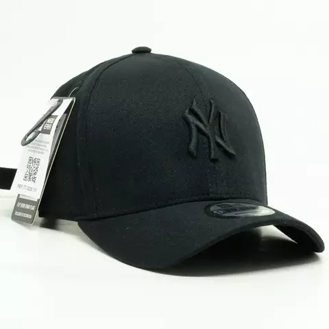 Boné New Era Masculino Preto – Estilo Urbano e Conforto