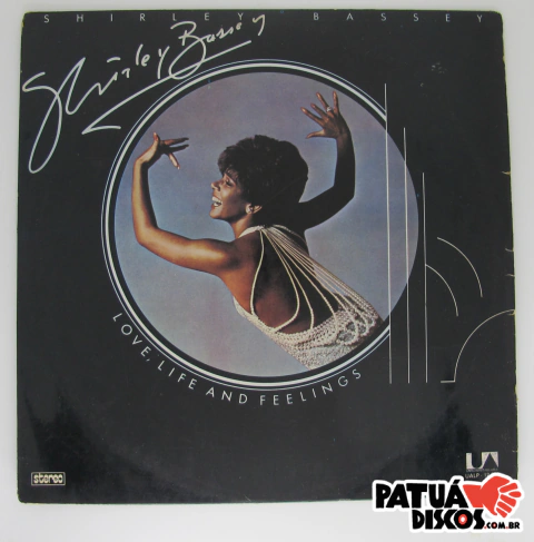 Shirley Bassey - Love, Life And Feelings - LP