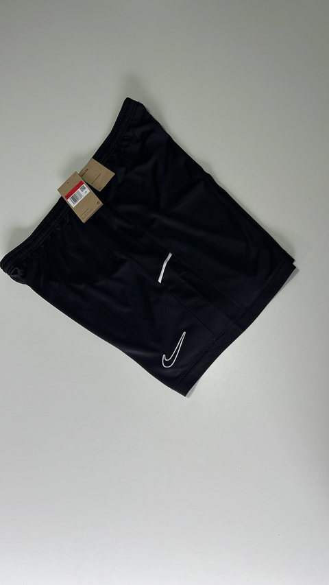 BERMUDA NIKE ACADEMY 25