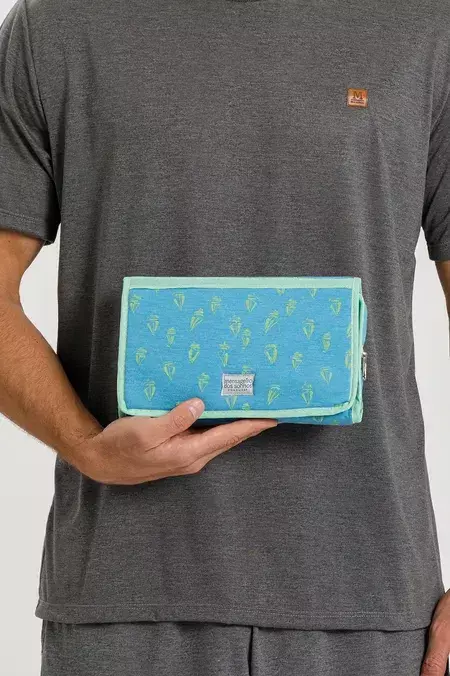 Necessaire Azul com Estampa Barco a Vela - comprar online