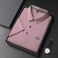 Imagem do Novo negócio masculino casual camisa de manga curta com emblema cor sólida camisa polo moda respirável confortável versátil topo