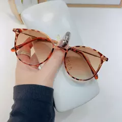 Óculos redondos com armação metálica para homens e mulheres, óculos retrô da moda hippie, proteção UV, óculos de verão - GT SHOP