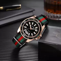 Novo relógio de calendário com pulseira de nylon masculina da moda, luxuoso e simples relógio de quartzo com luz noturna para homens e mulheres de negócios - comprar online