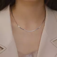 Skyrim Colar de corrente de cobra de aço inoxidável para mulheres, homens, cor de ouro, cor de espinha de peixe, correntes de pescoço 2023 Tendência de jóias para presente quente na internet