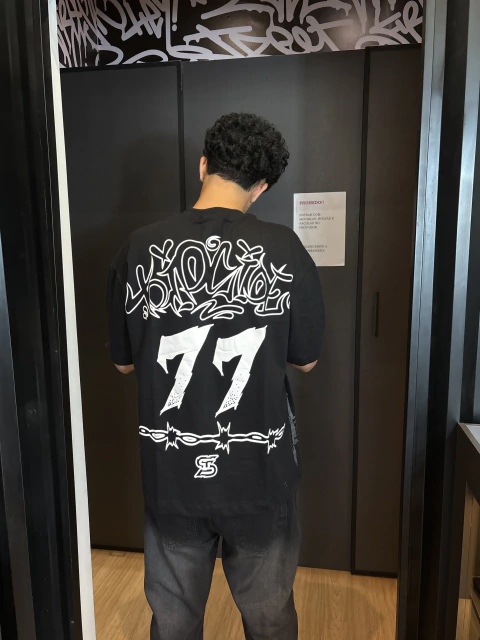 Camiseta Oversized Castelos Trip