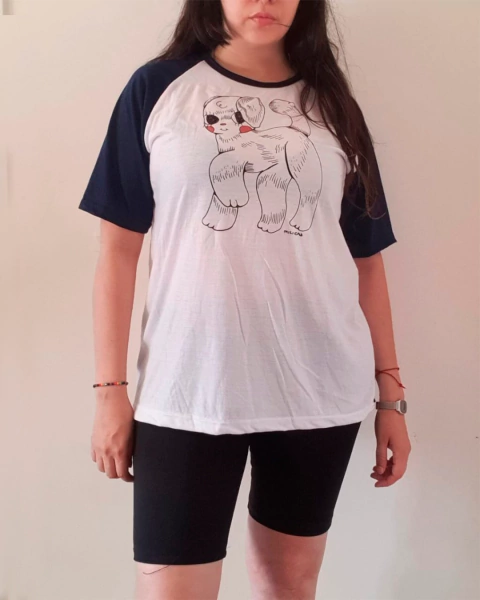 Remera Perro azul L