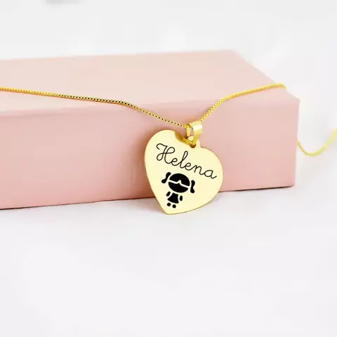 Colar personalizado menino ou menina com nome.