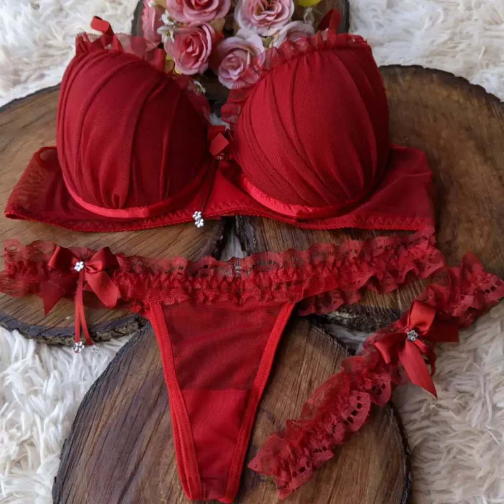 Conjunto Sutiã e Calcinha Sensual Com Perneirinha