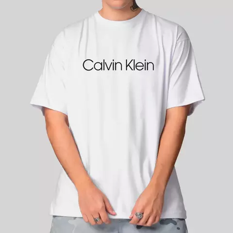 Camiseta Masculina Oversized Calvin Klein