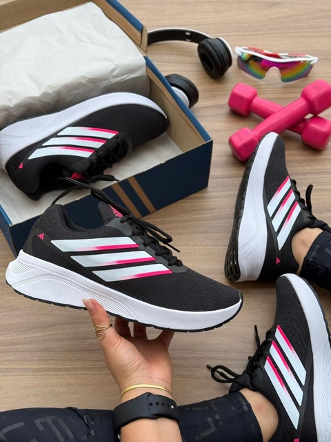 ADIDAS PRETO E ROSA