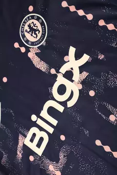 Camisa Chelsea Pré-jogo 24/25 - Torcedor Nike Masculina - Azul com detalhes em salmão - EM SPORTS