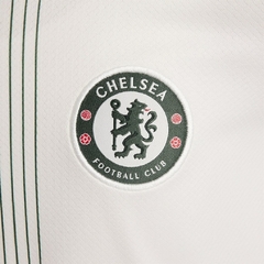 Camisa Chelsea II 25/26 - Torcedor Nike Feminina - Branca com detalhes em verde e vermelho na internet