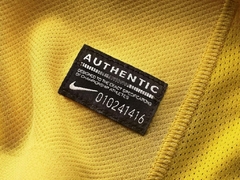 Imagem do Camisa Retrô Seleção Brasileira I 2013/14 - Masculina Nike - Amarela com detalhes em verde