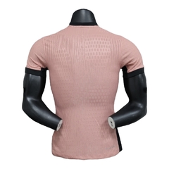 Camisa Paris Saint-Germain III 24/25 - Jogador Jordan Masculina - Rosa com detalhes em azul - comprar online